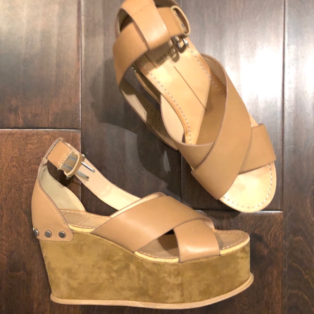 Dolce vita wedges